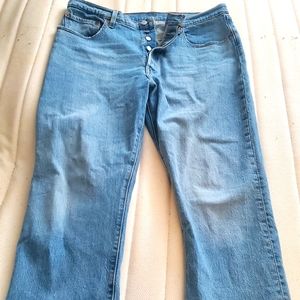 Levi 501 Women's Highwaist Jeans W33